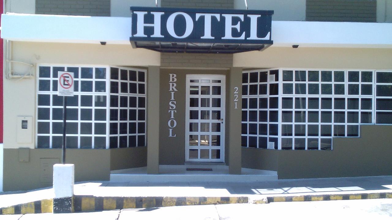 Hotel Bristol Paraná Exteriér fotografie
